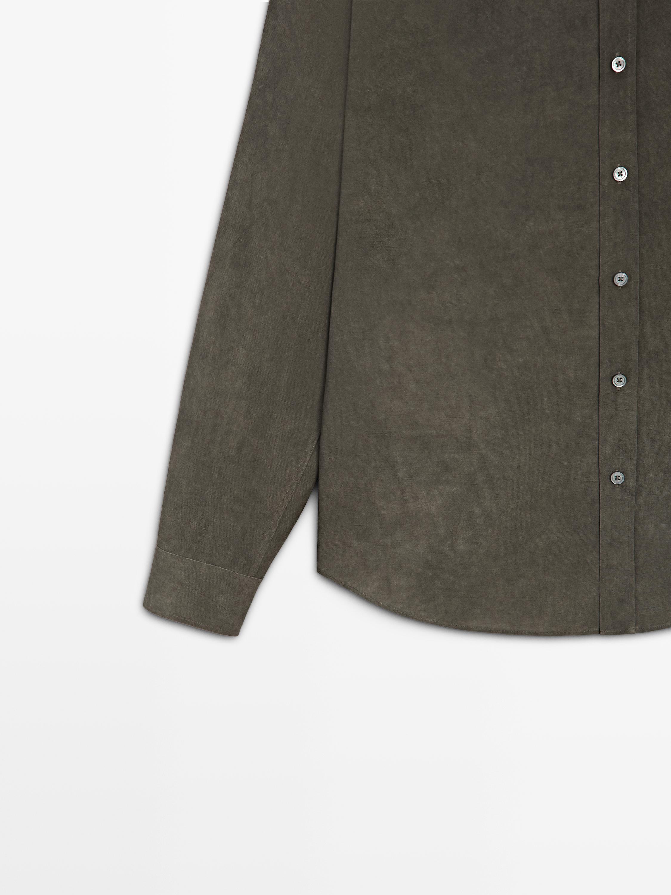 Flowing regular fit shirt with pocket